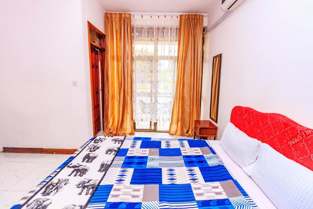 Frontiers Hotel Ентебе Екстериор снимка